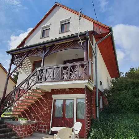 3 Apartman *